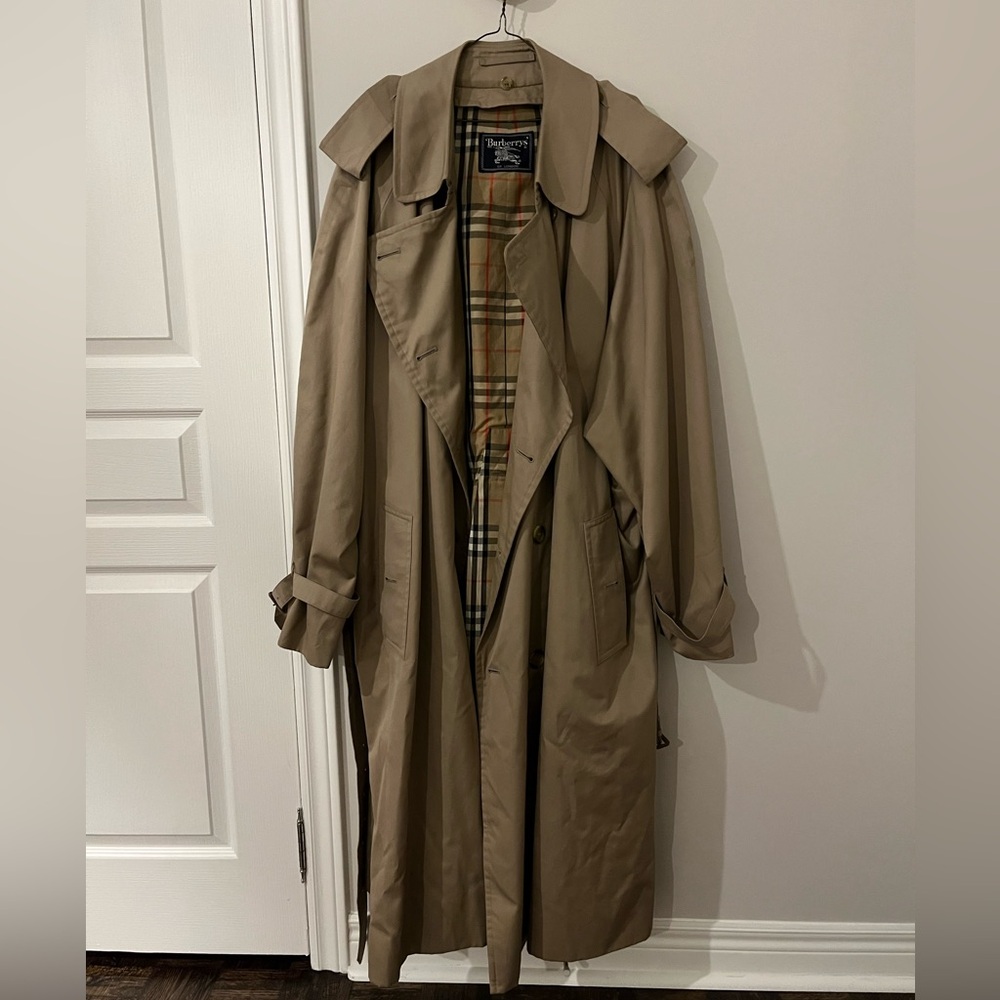 BURBERRY TRENCH COAT VINTAGE